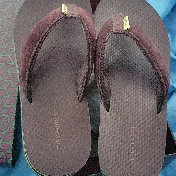 Tory Burch Burgundy Flip Flops - Picture 2 of 6